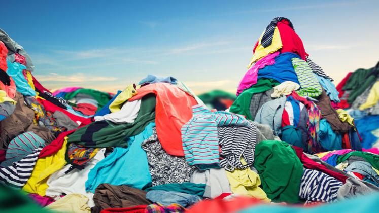 Centre signs MoU with NMMC for textile waste management