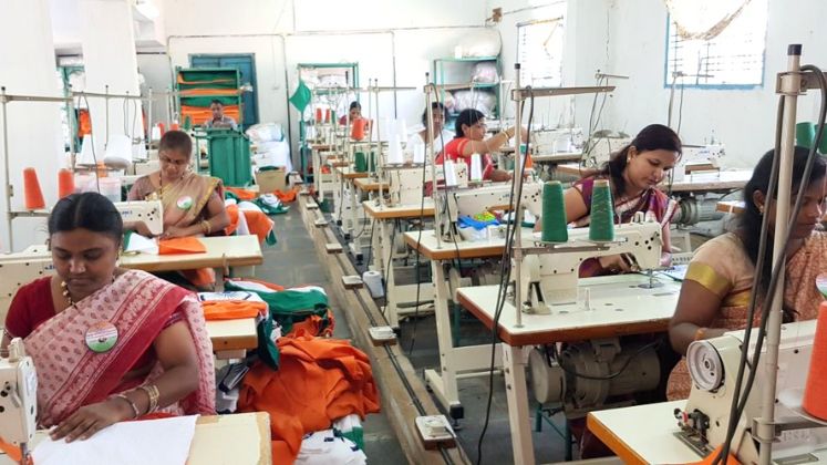 Khadi and Village Industries’ turnover crosses 1.5 lakh crore