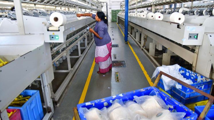 Telangana textile industry highlights need for GST rate reform, raises issue of e-commerce | Textile Industry News