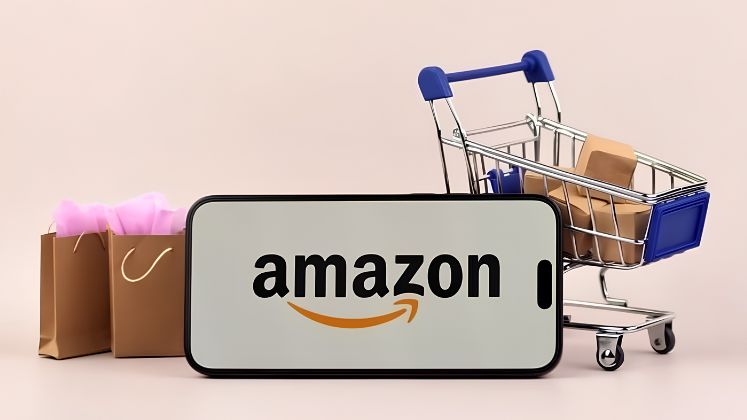 Amazon India Sees 35–40% Festive Demand Spike, Adds 50% Capacity Amazon India Sees 35–40% Festive Demand Spike, Adds 50% Capacity