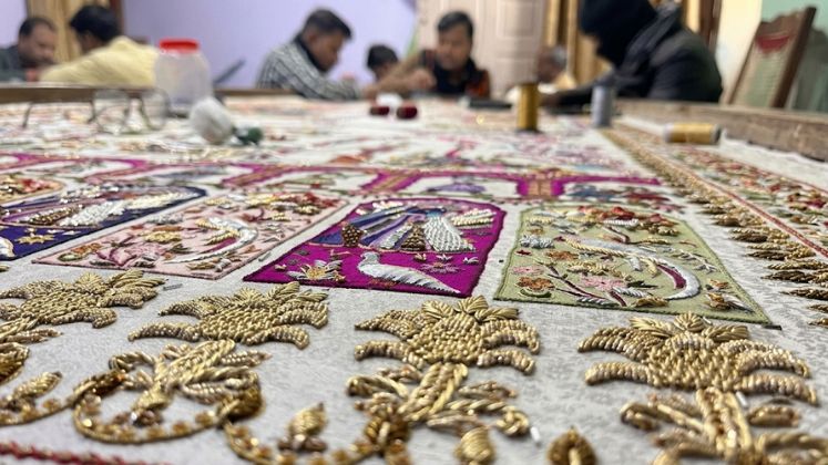 Surat Embroidery Units Directed to Follow Four Labour Codes Surat Embroidery Units Directed to Follow Four Labour Codes